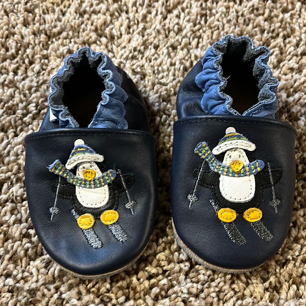 0-6 Month Robeez Slipper/Shoes